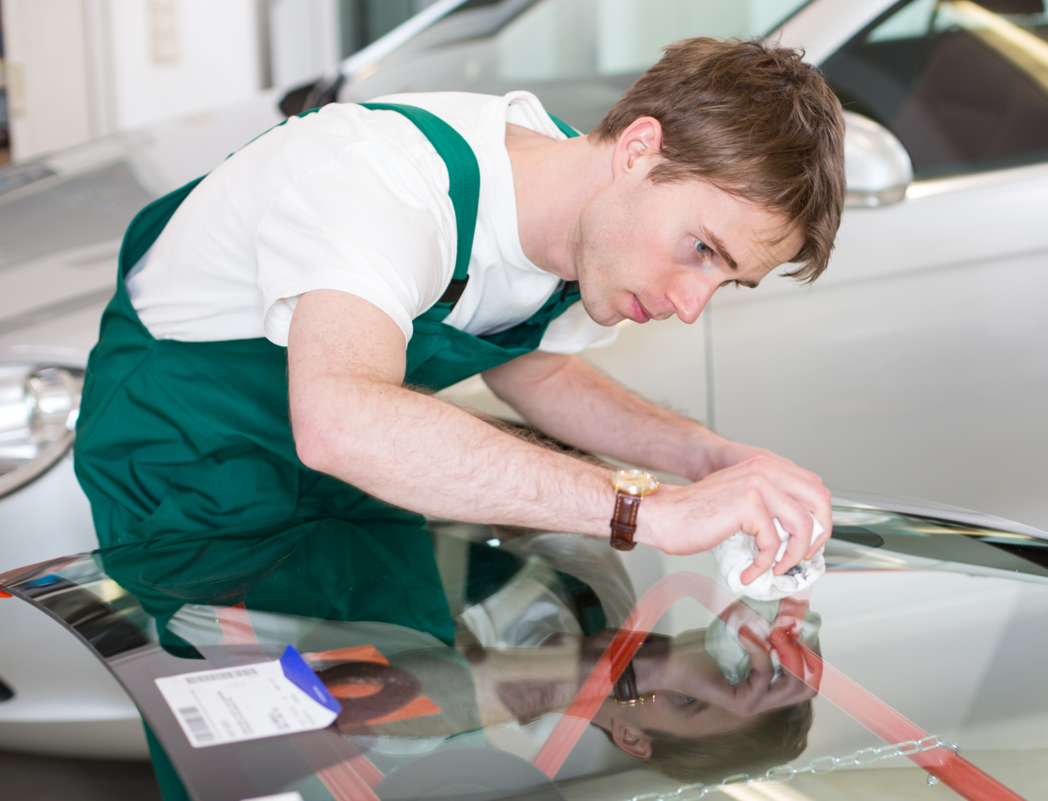 &nbsp;Auto Glass Replacement