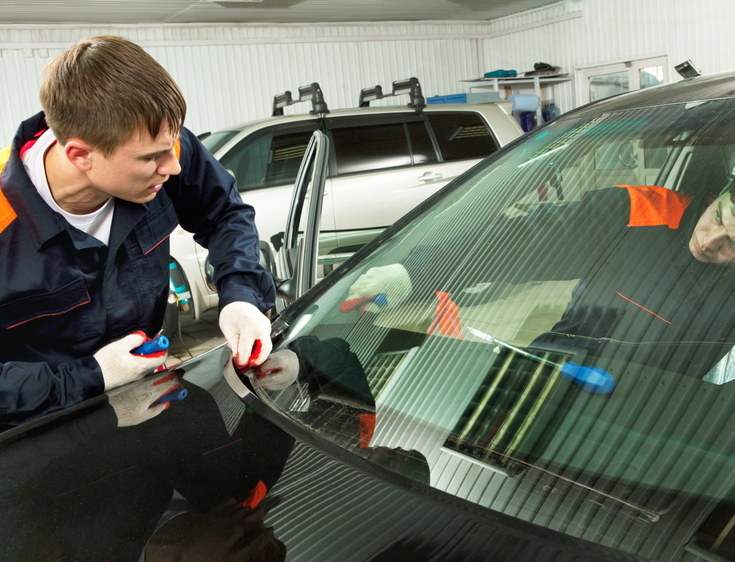 &nbsp;Auto Glass Repairs
